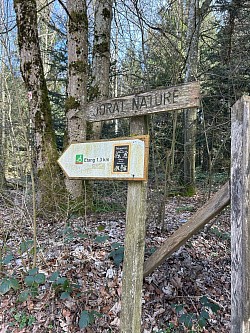 Vue du panneau indicateur de l’étang de la Bressonne